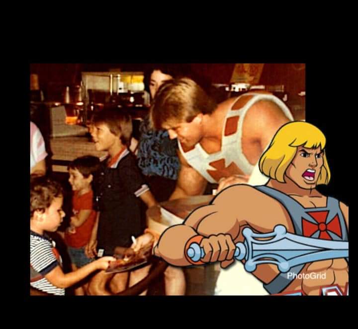 Eddie Robinson nei panni di HE-MAN